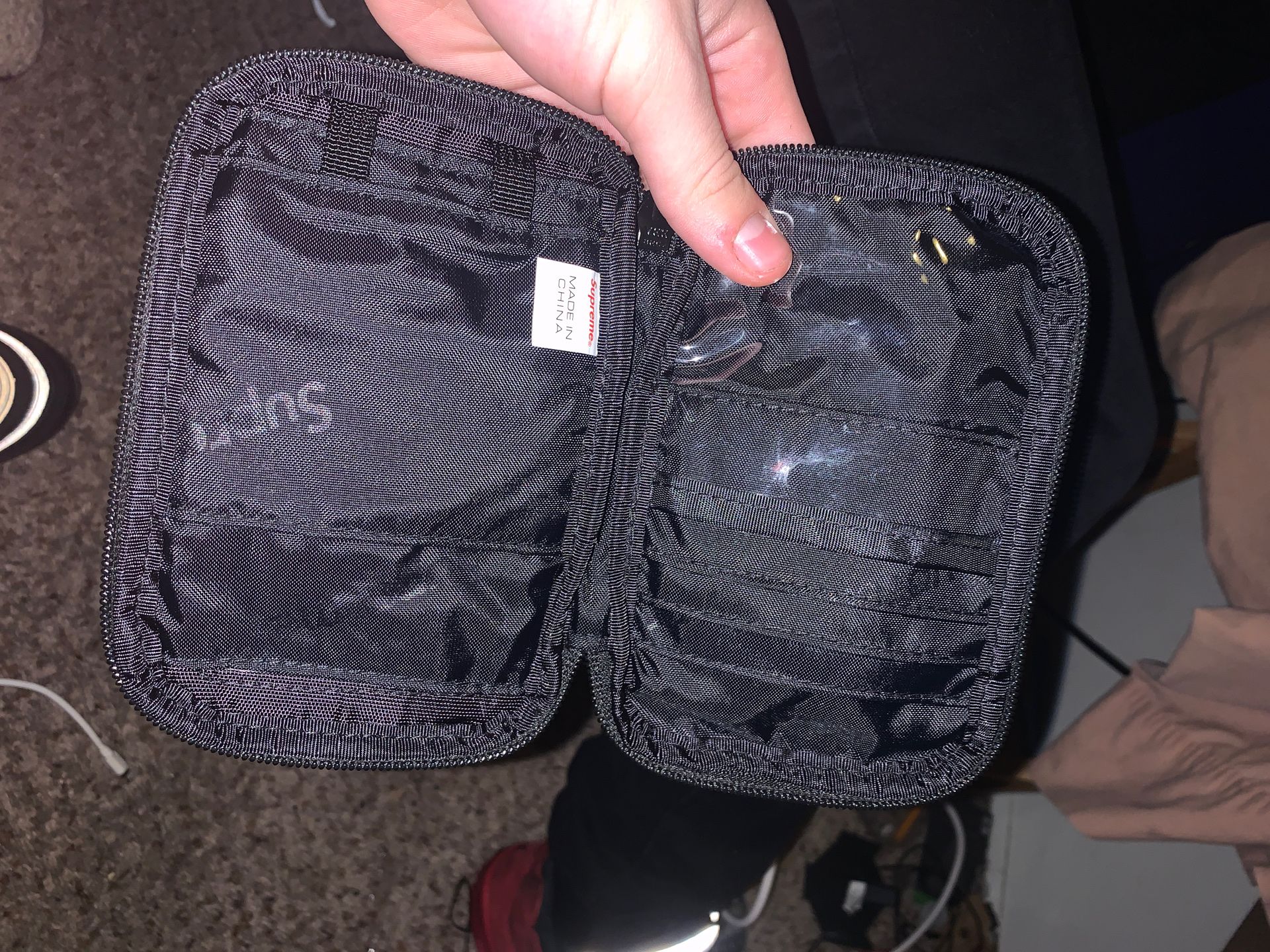 supreme wallet