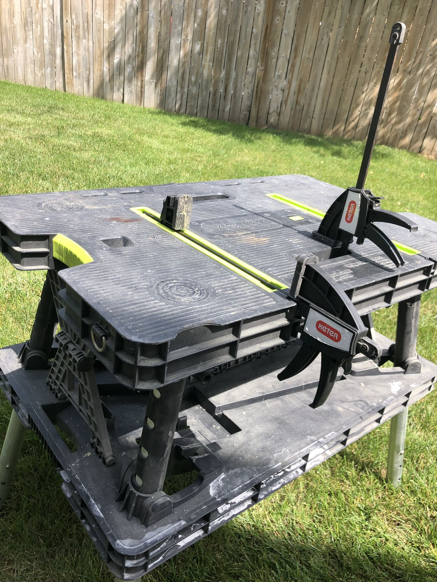 Keter work table bench with clamps for Sale in Addison, IL OfferUp
