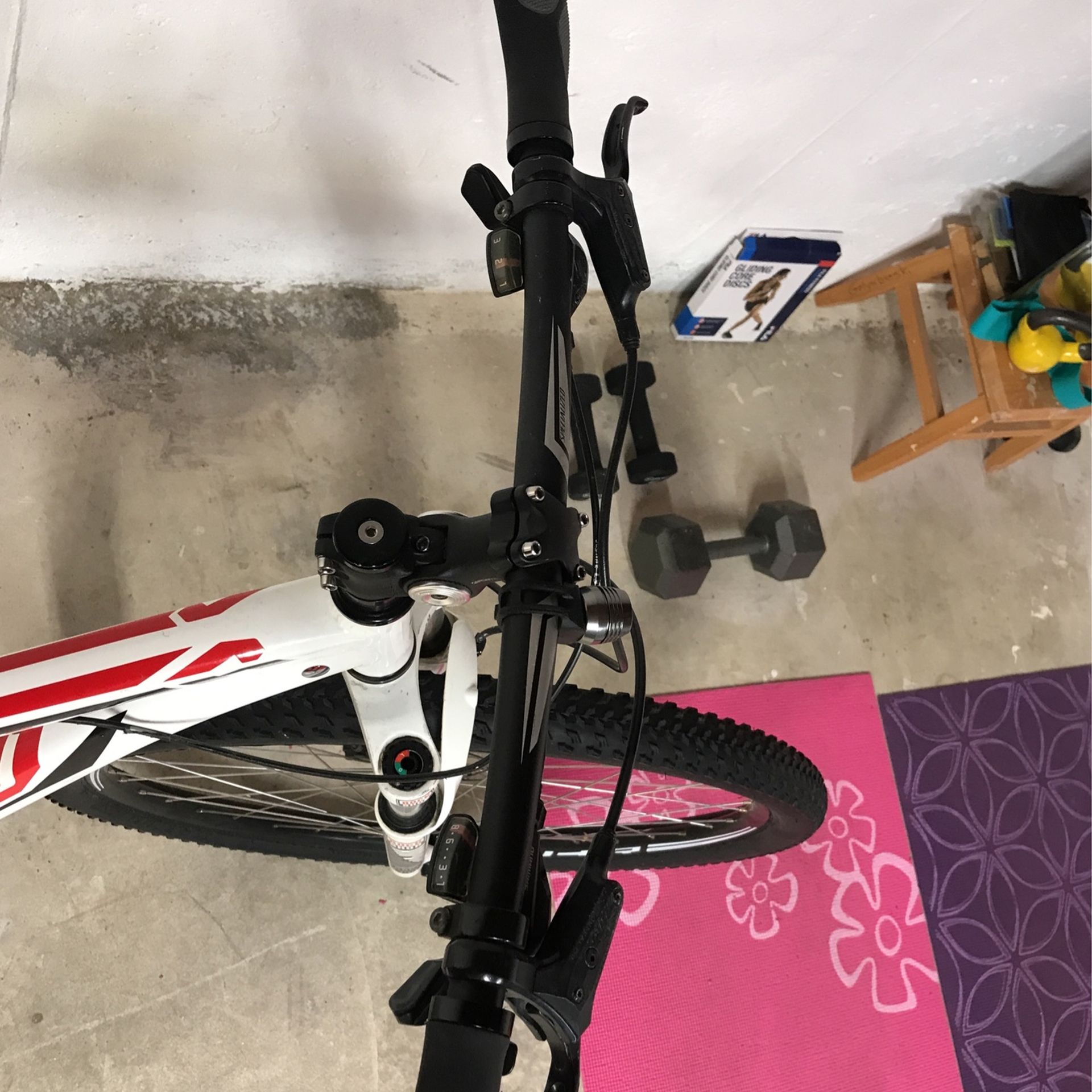 Bike - Specialized - HARDROCK sport -29 Er -