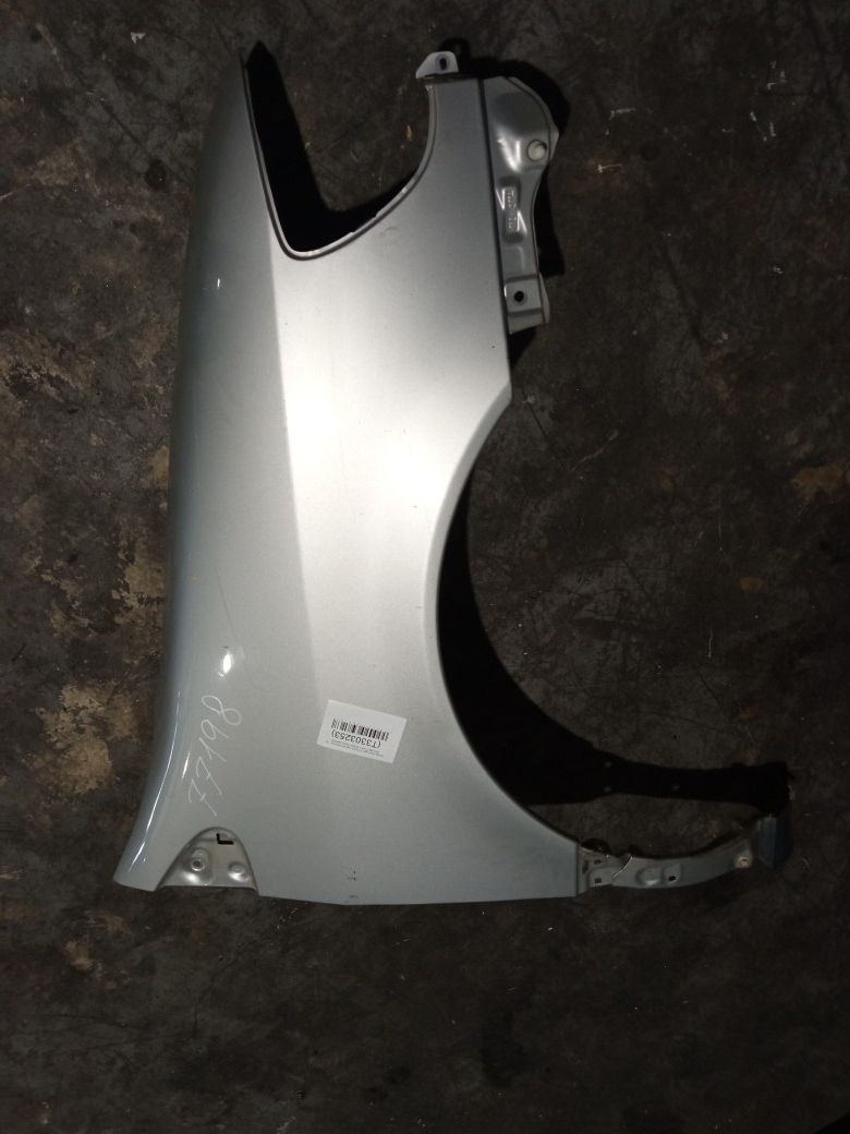 Fender Front Right For 2002 Toyota Sienna 77198