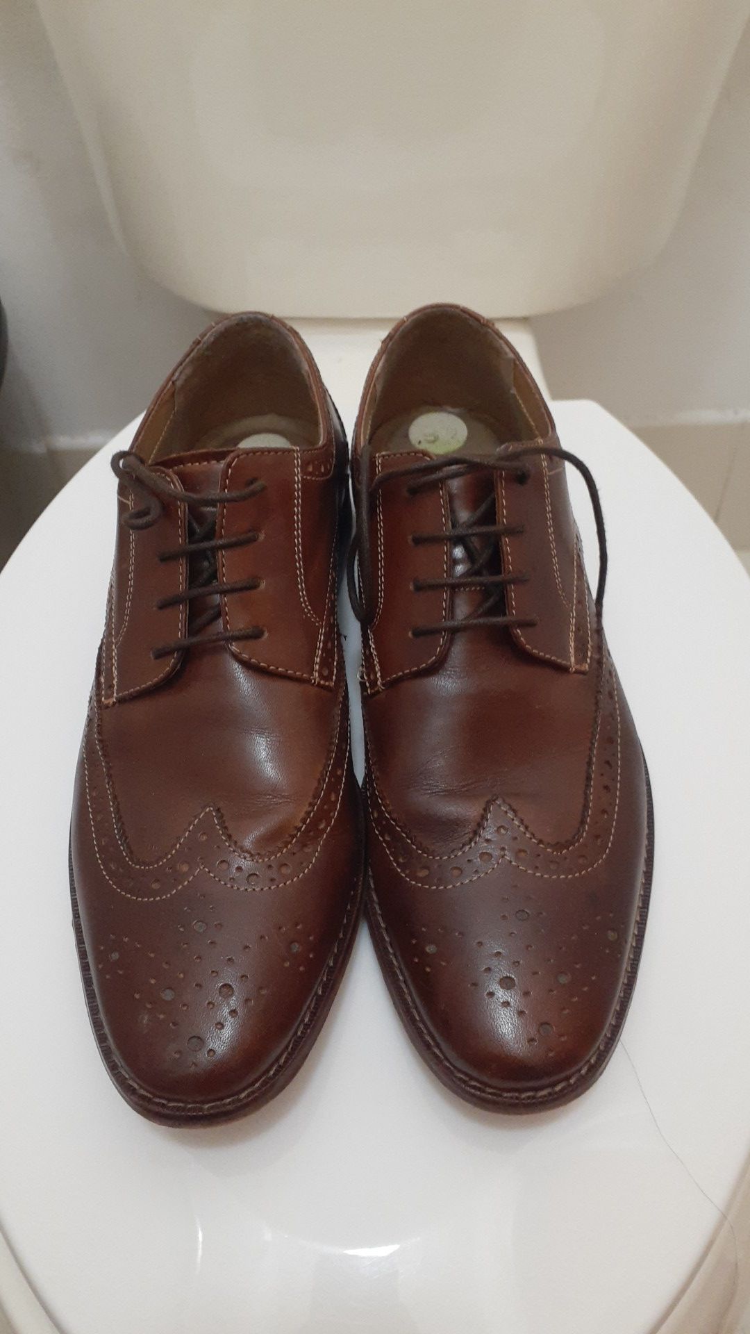 Mens Florsheim Shoes Size 9 1/2 for Sale in West Palm Beach, FL - OfferUp