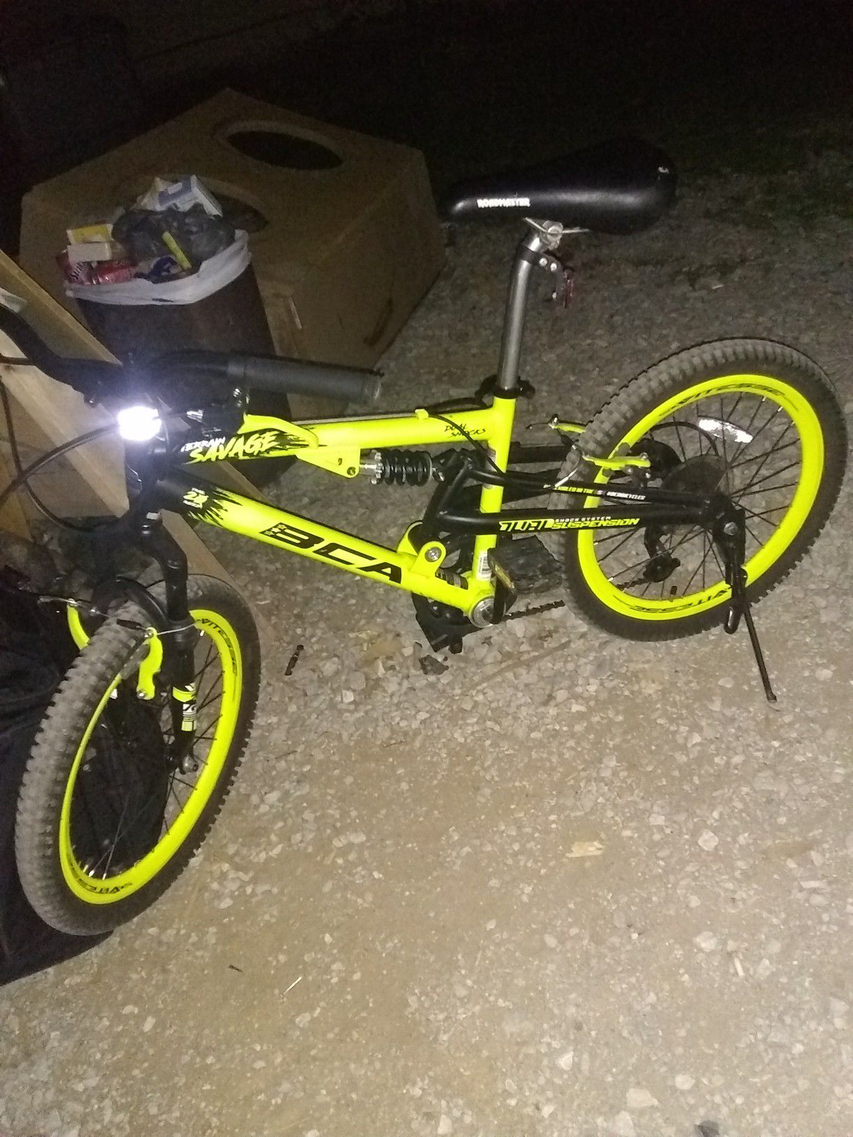 Yellow/Black For Height Sizes 4'2" and Up BCA 20" Savage Boy's Bike 