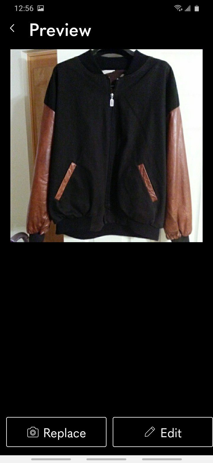 Jacket/leather sleeves/muddcloth In back