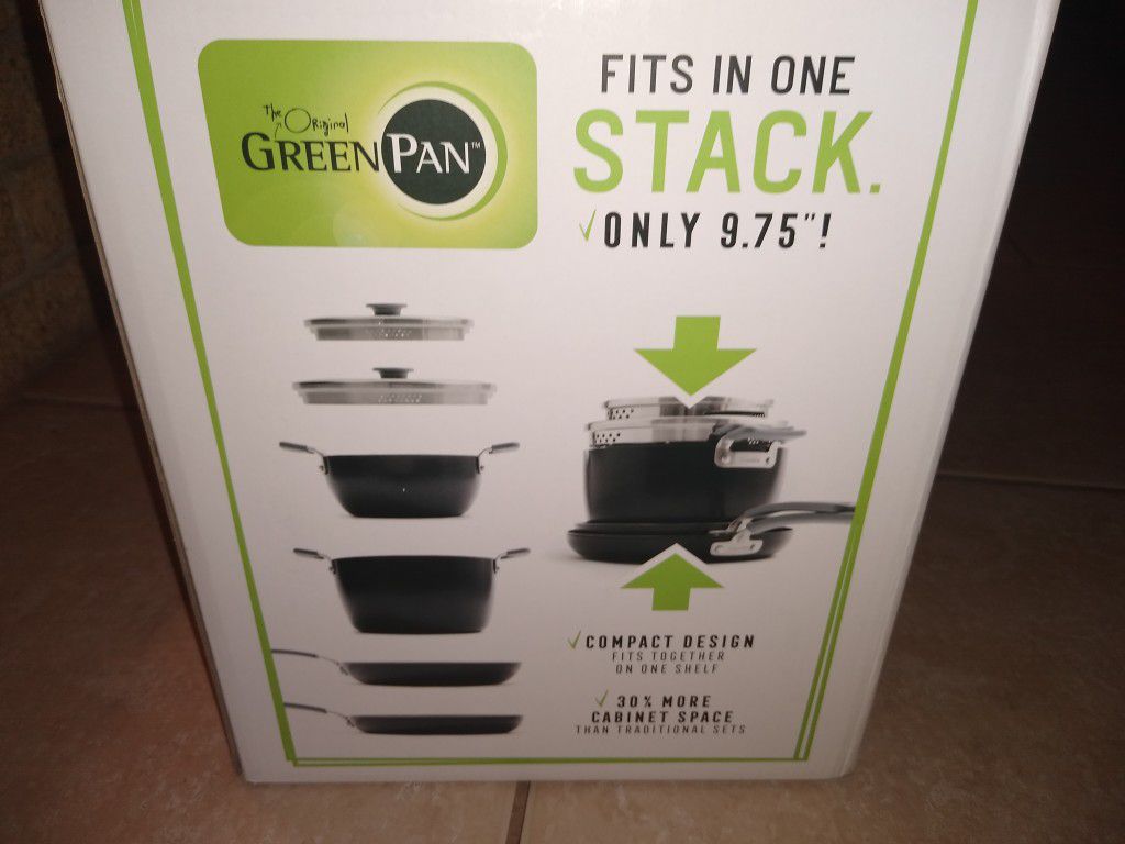 The green pan 6pc stackable set brand new!!