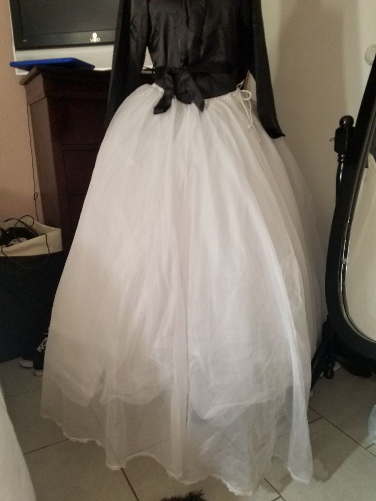 Large petticoat