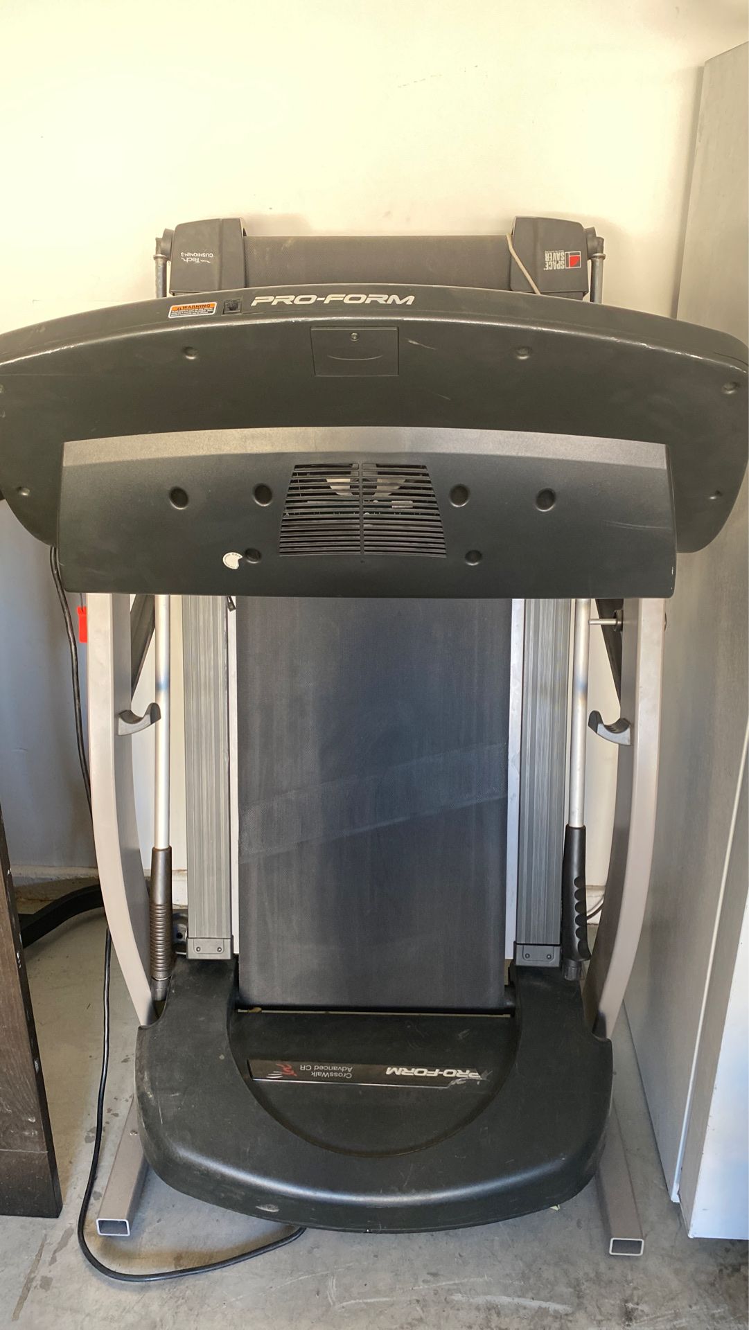 Pro Form Crosswalk Advanced Auto Incline Treadmill For Sale In Henderson Nv Offerup