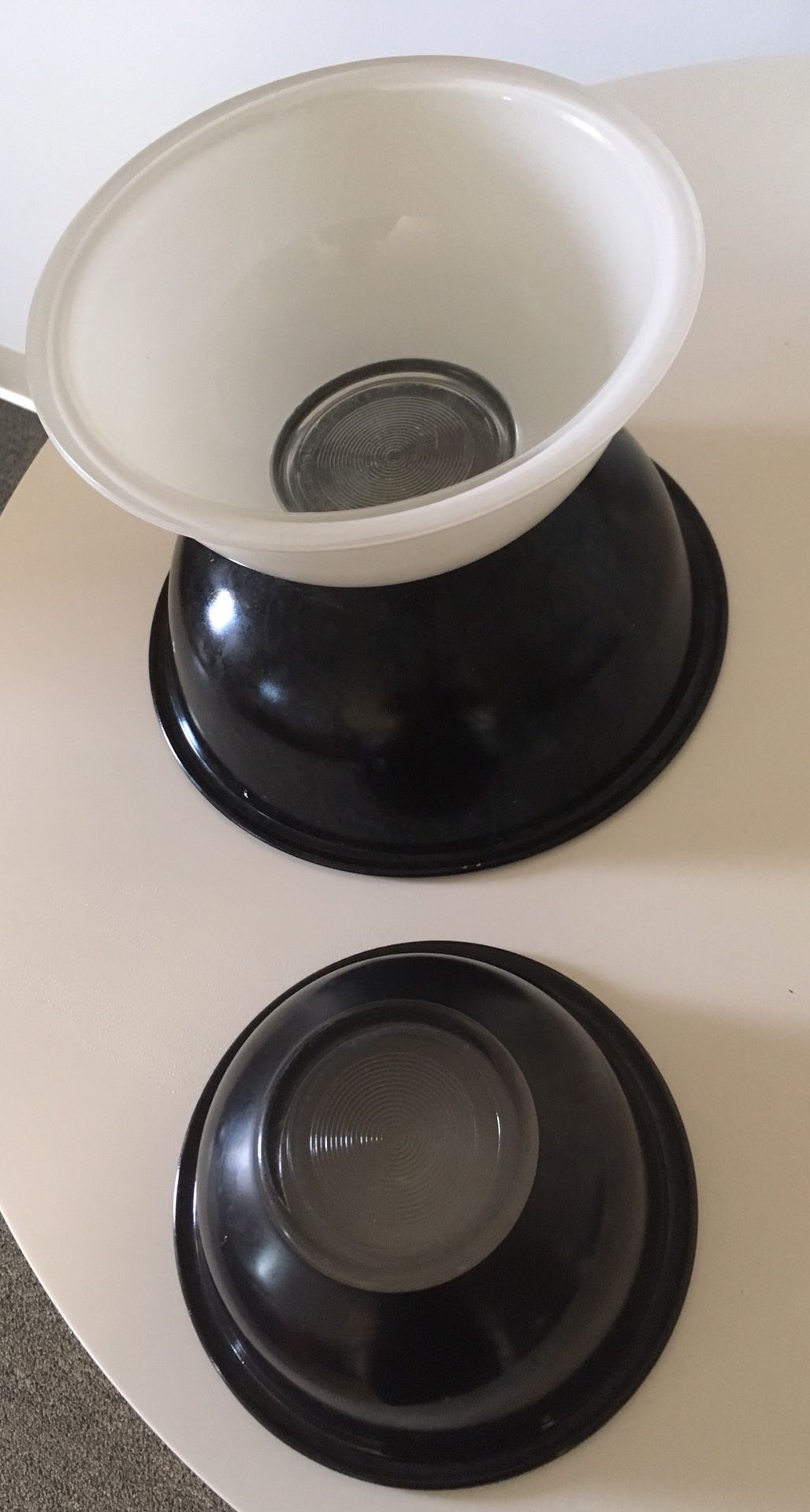 Set of Pyrex Nesting Bowls
