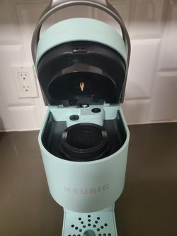 Keurig K-Mini Single-Serve K-Cup Pod Coffee Maker Thumbnail