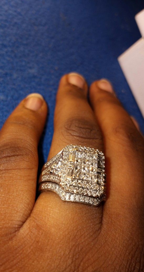 Halo Set, Princess Cut Wedding Ring.