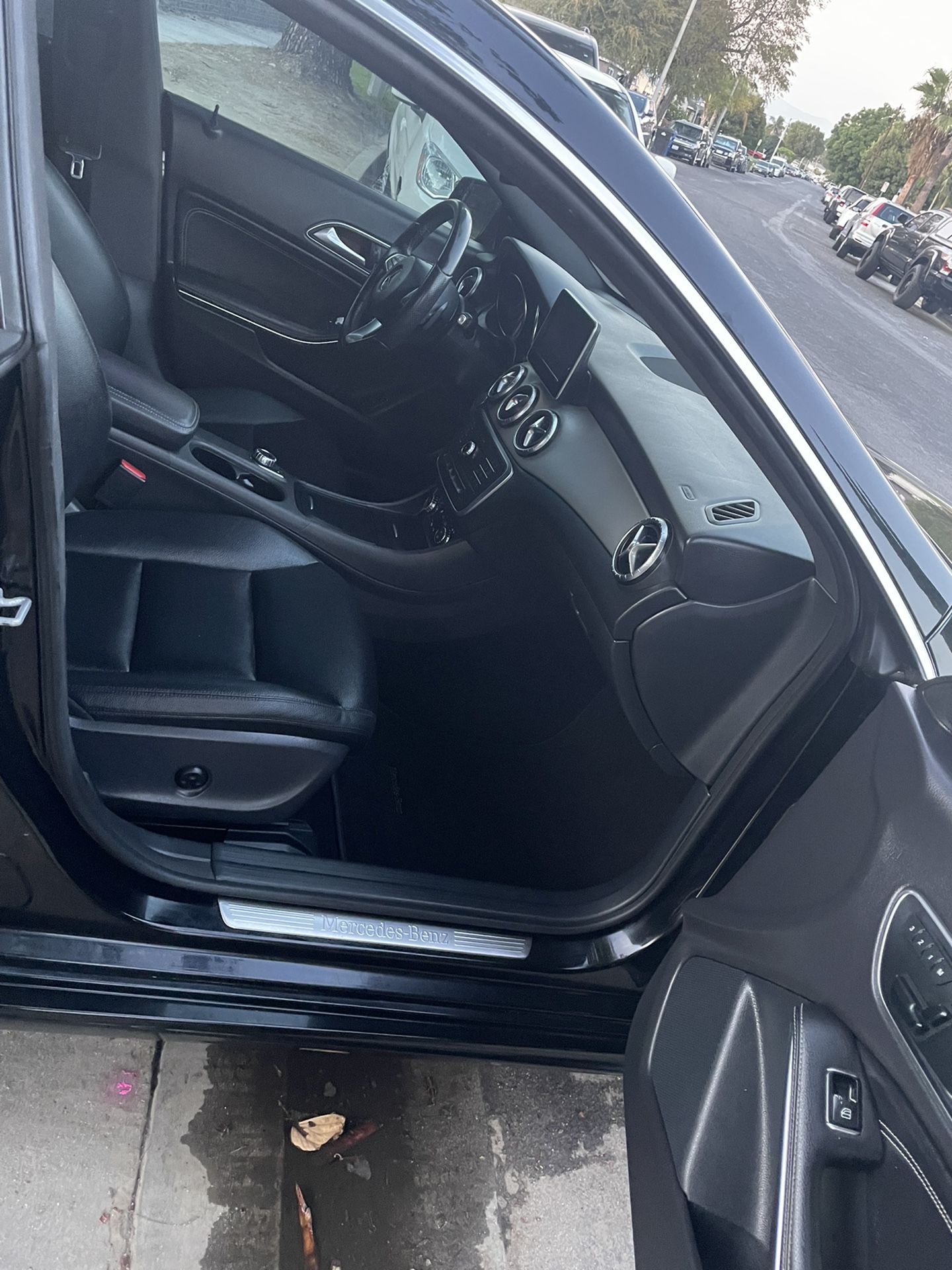2015 Mercedes-Benz CLA-Class