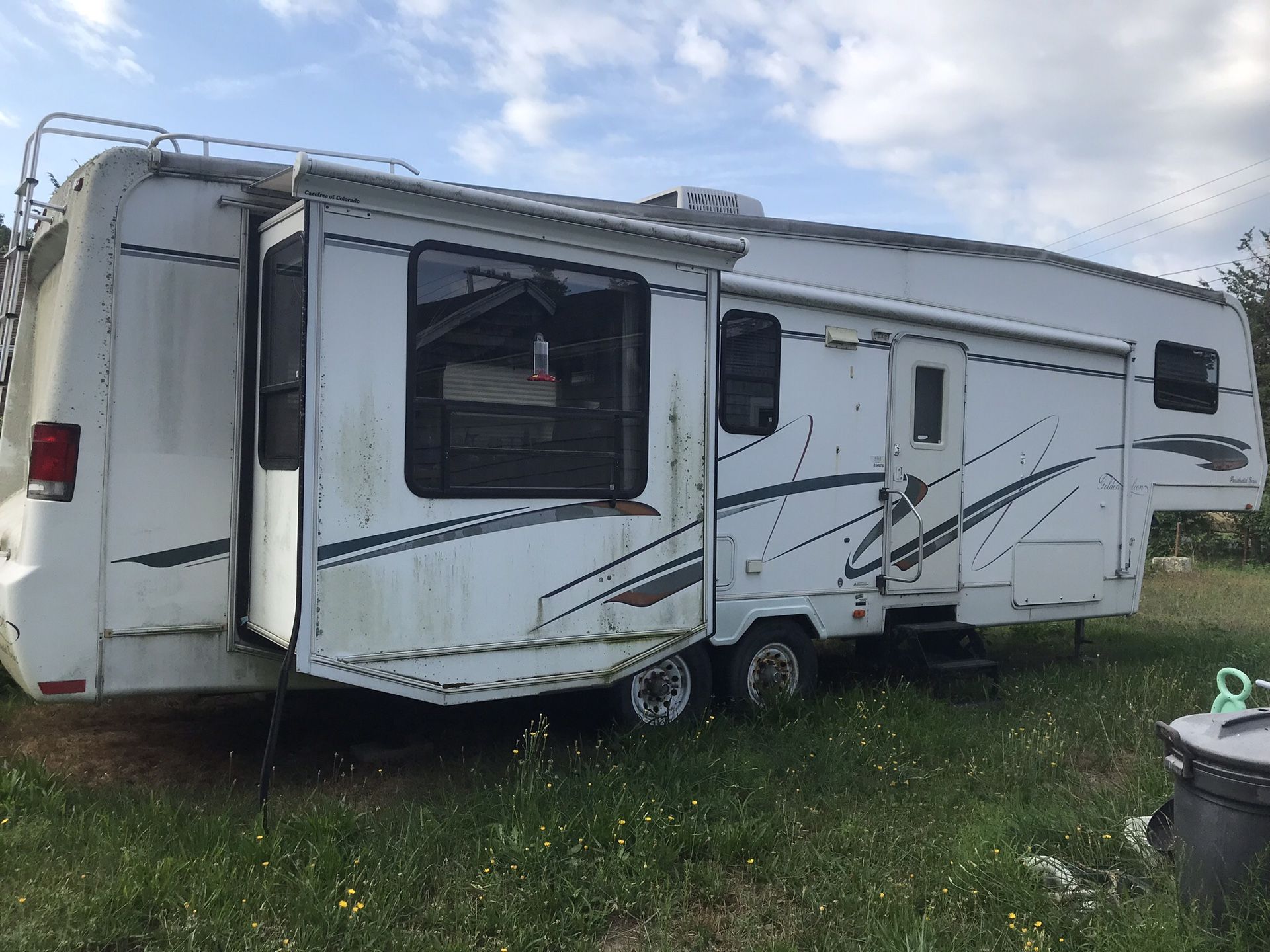 1999 35RLTS Golden Falcon Presidential Series 5th wheel camper for Sale ...