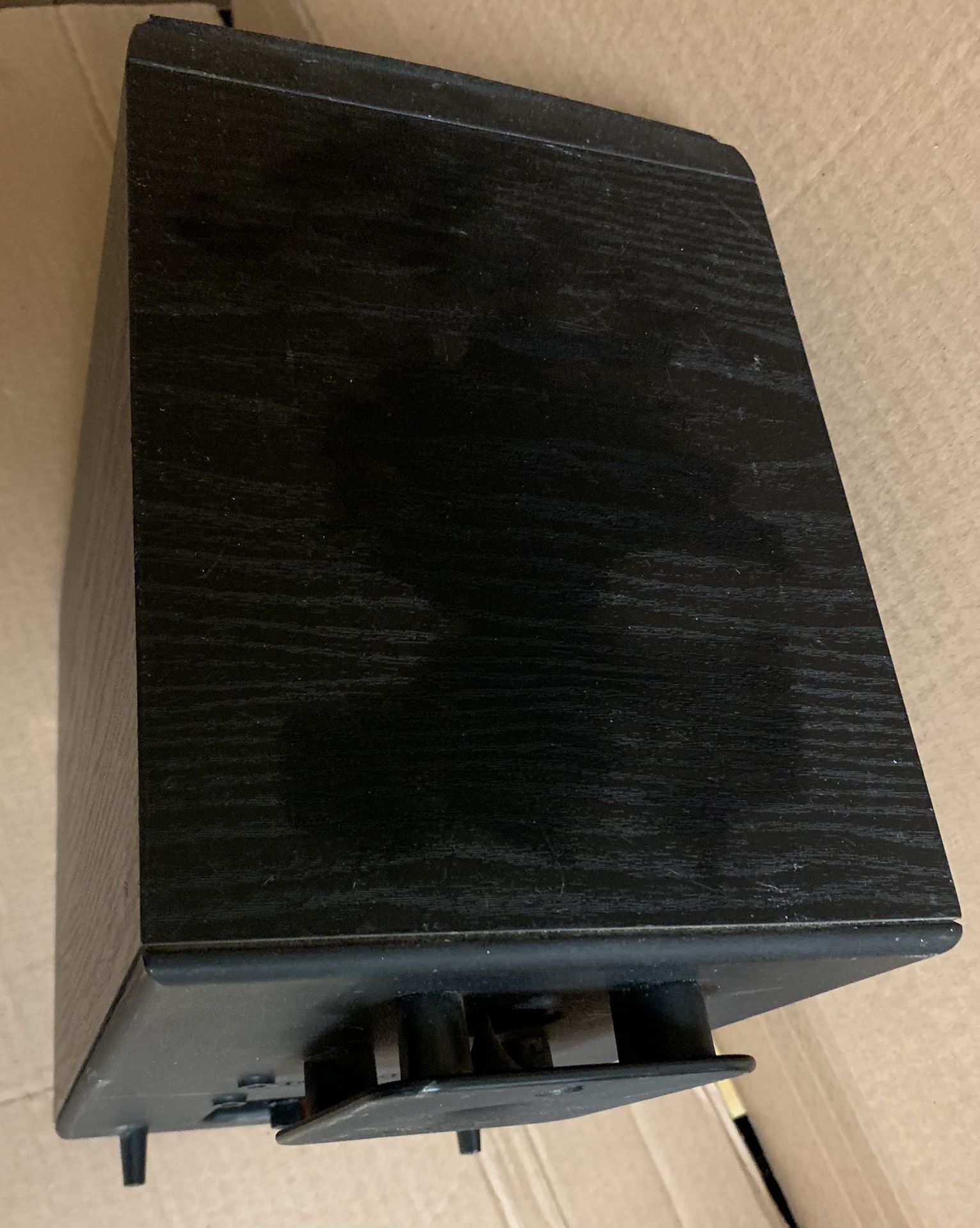 Tested and confirmed working great Single Polk Audio RT15i Dynamic Balance Bookshelf Speaker & WALL MOUNTS