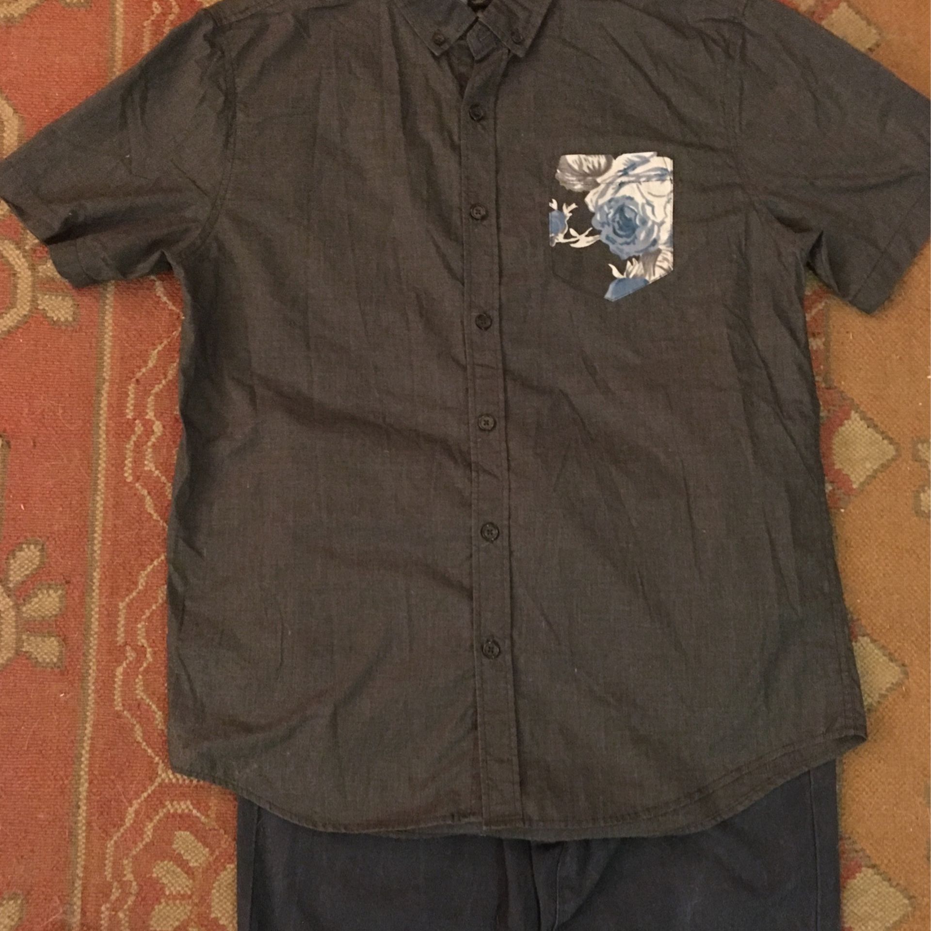 4 Shirts Size Medium & RSQ Chino Pants Size 32x32