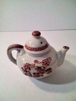 Very Cute Little Tea Pot. Buy Two For The Same Shipping As One . Thumbnail