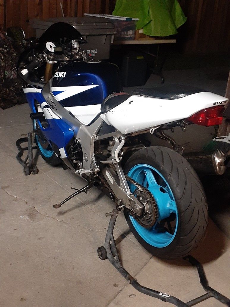 2003 Gsxr 750