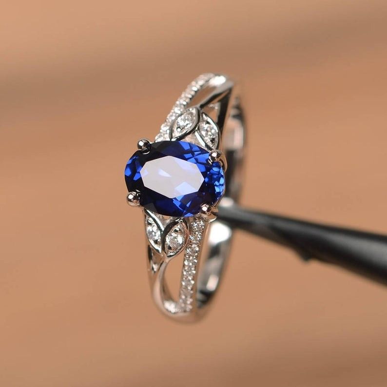 "Refine Oval Pure Zircon Romantic Silver Elegant Rings for Women, PD590