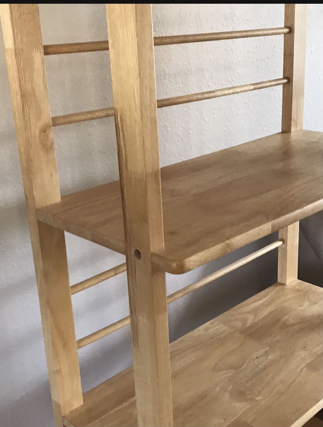 Solid Wood Baker’s Rack