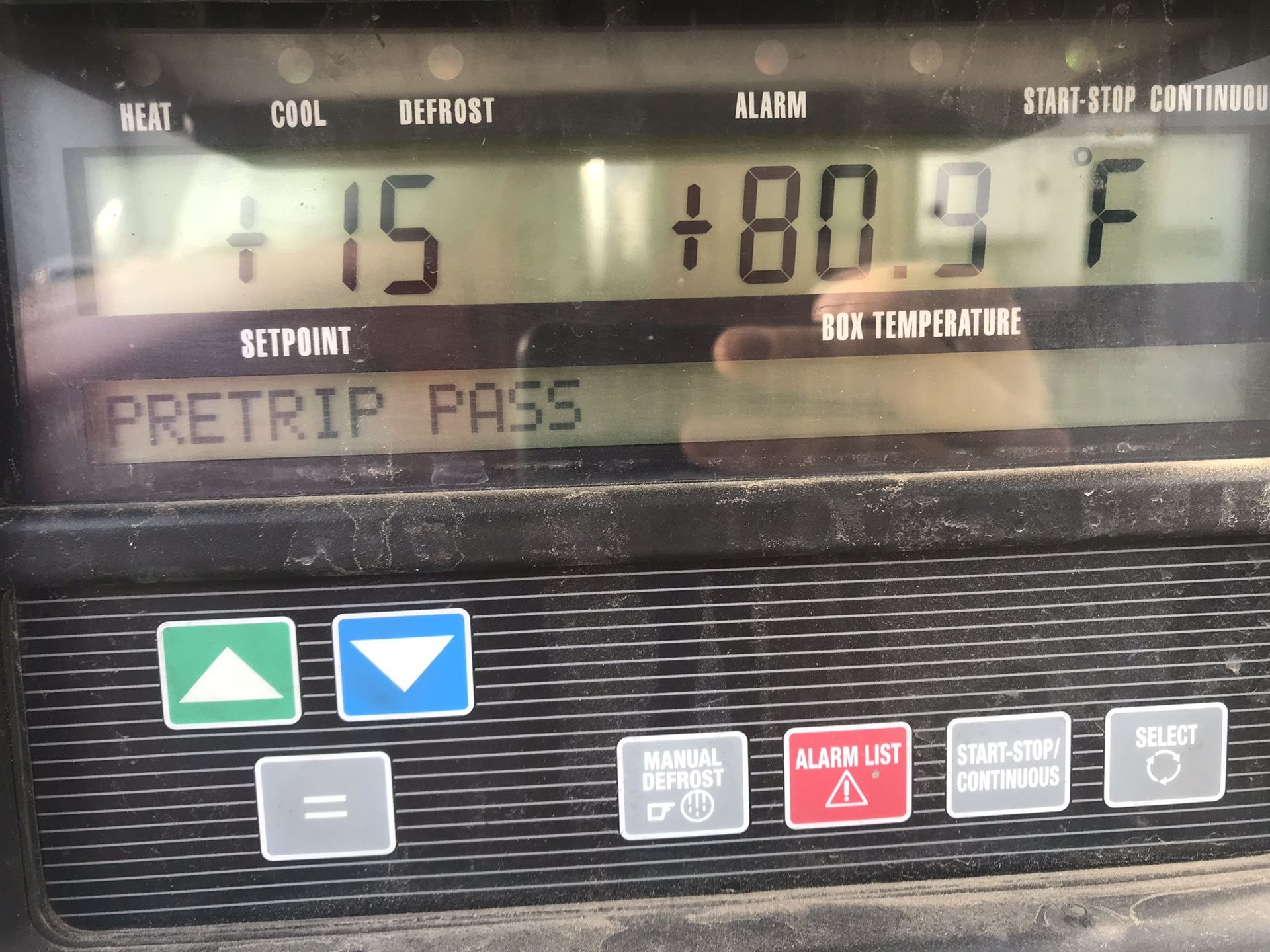 2011 UTILITY WITH CARRIER 2100A GREAT CONDITION