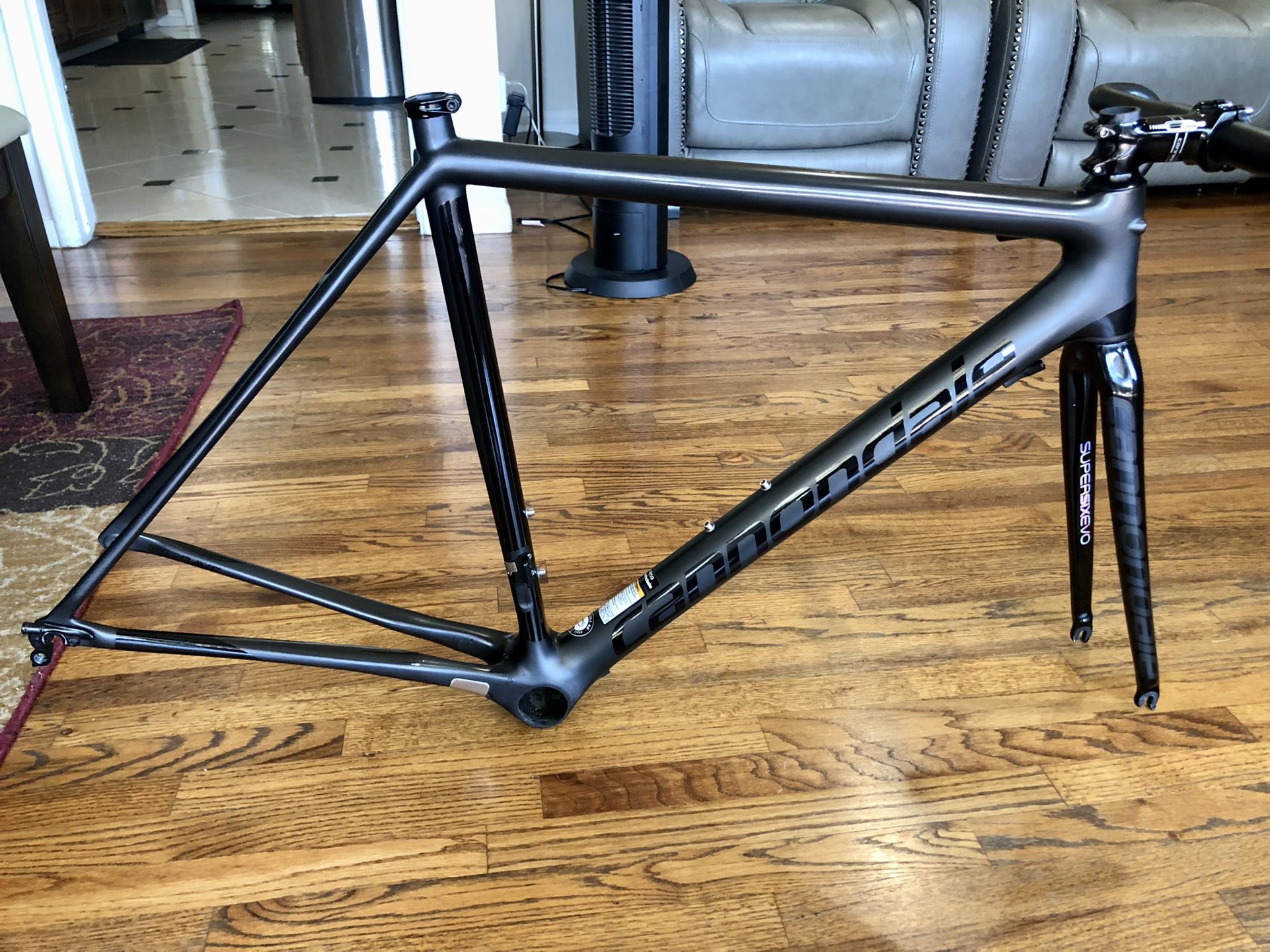 Cannondale Supersix Carbon Frameset  With Cannondale Headset, Handle Bar And Stem 