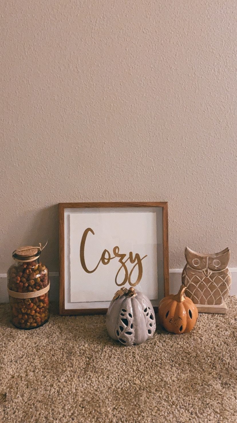Assorted Fall Decor