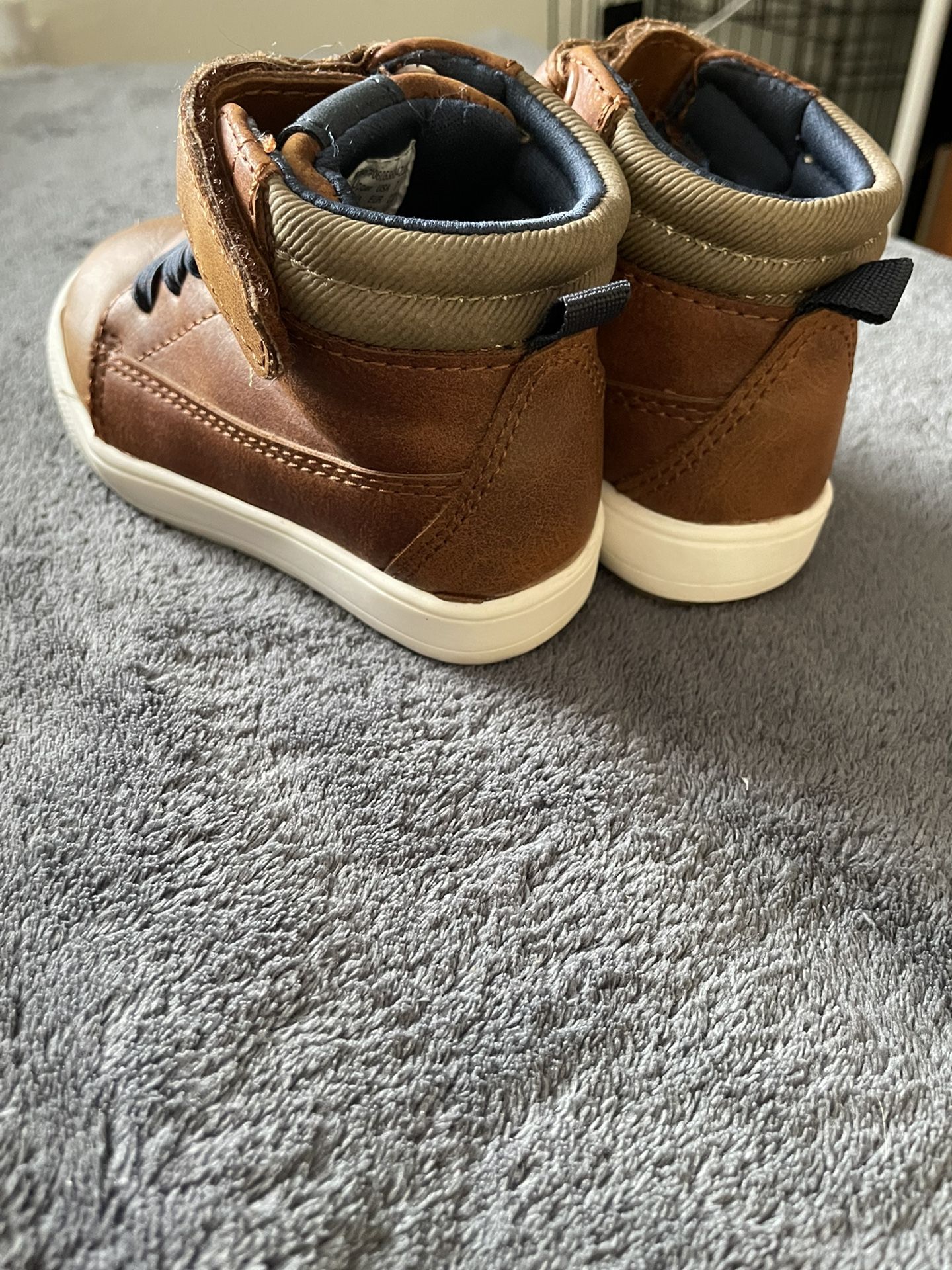 Toddler Shoes READ DESCRIPTION