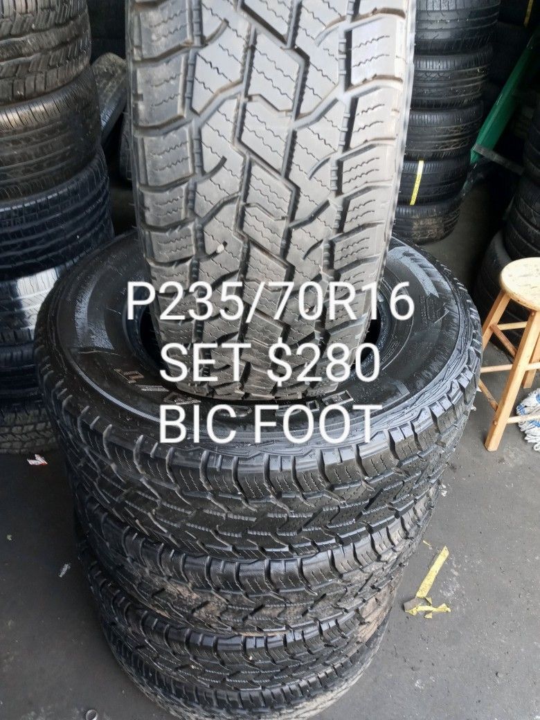 BIC LEGACY TOUR P215/60R16 SET 89%100