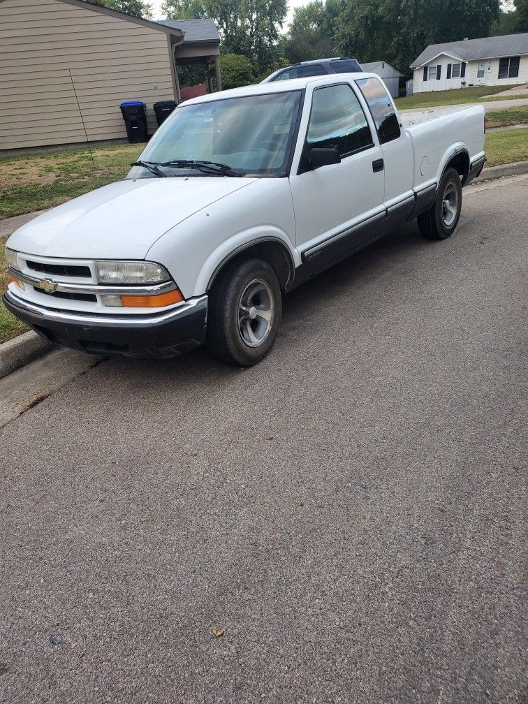 1998 Chevrolet S-10