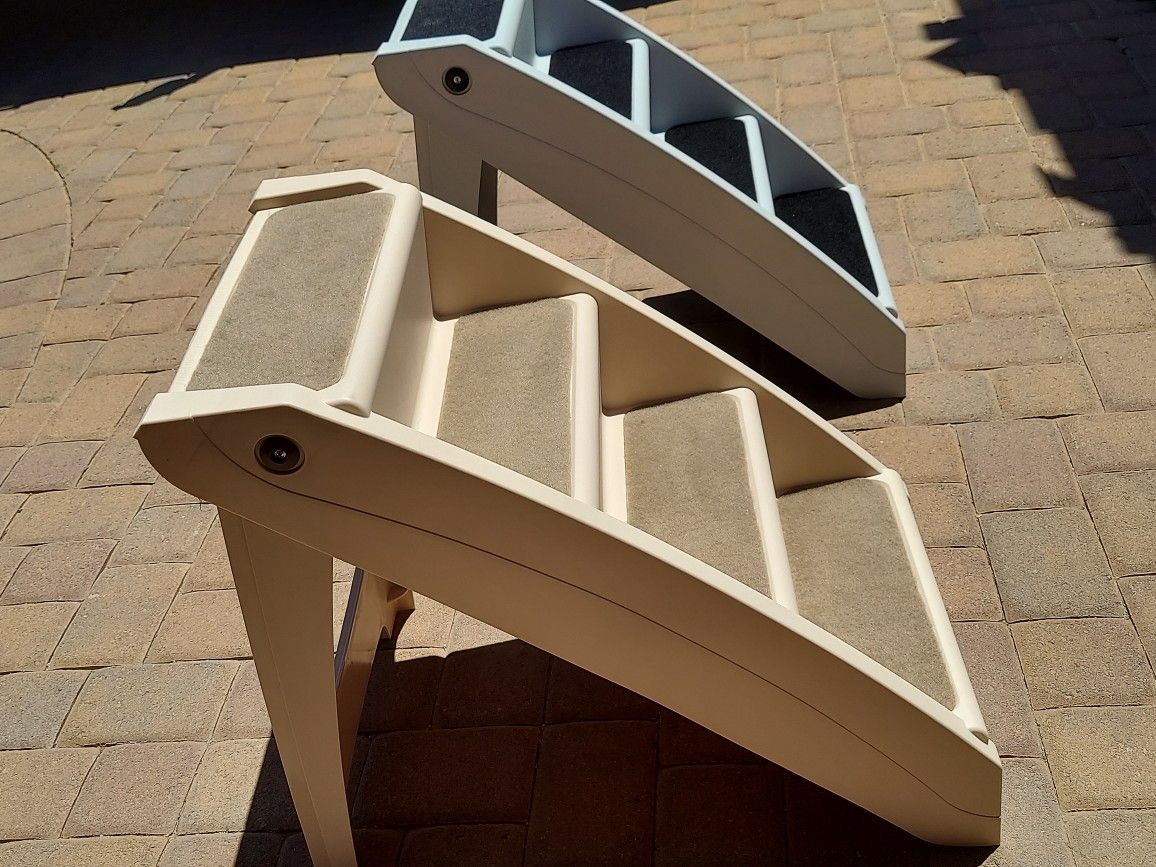 New 25" Pet Steps