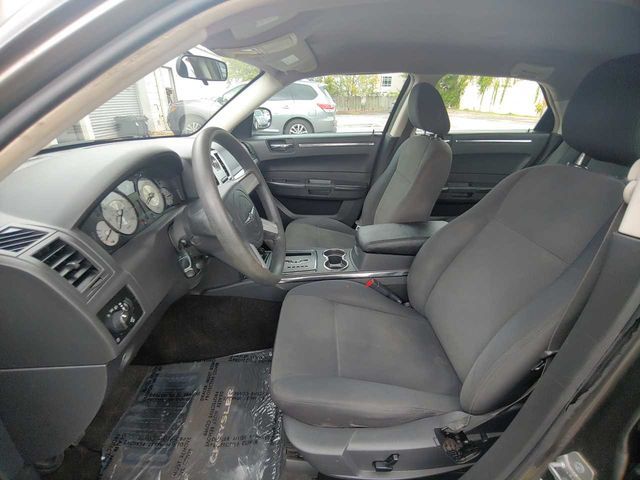 2010 Chrysler 300 Series