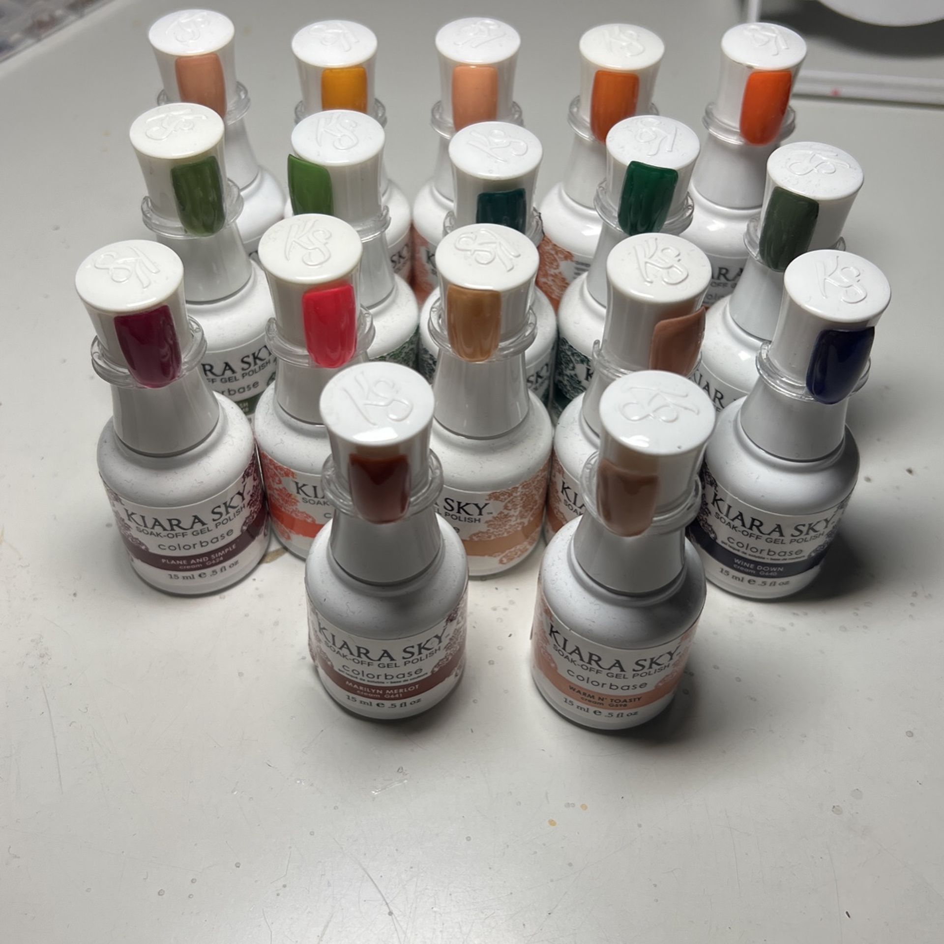 Kiara Sky Gels