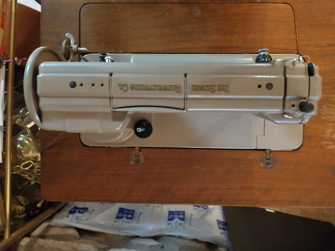 Vintage Singer Sewing Machine