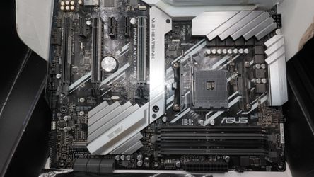 AMD AM4 ATX motherboard Thumbnail