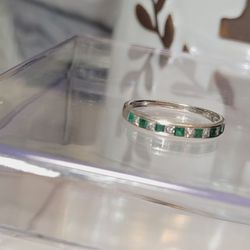 Solid 18kt White Gold Real Emerald And Diamond Engagement Band  Thumbnail