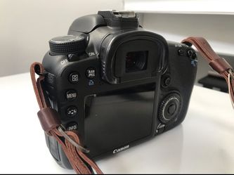Canon 7D Body With Canon 50mm 1.8  Lens Thumbnail