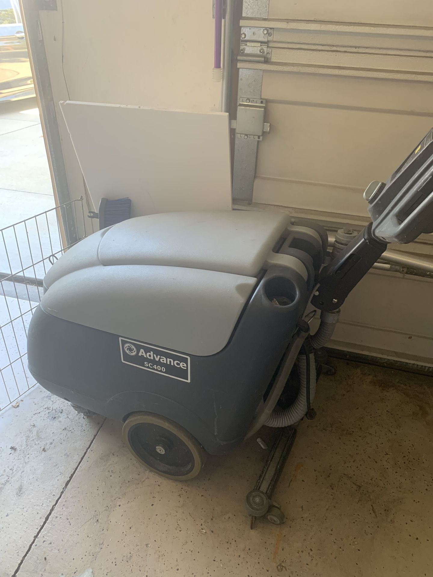 Floor Scrubber