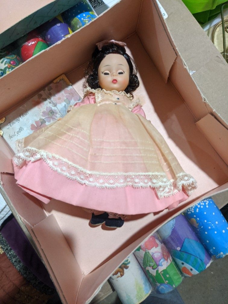 Madame Alexander Beth Vintage Doll