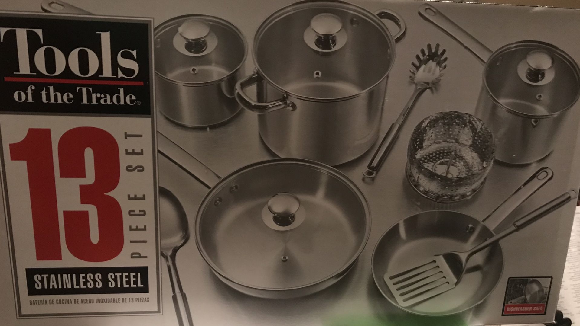 Stainless Steel Pot & Pan Set From Macy’s 🎁