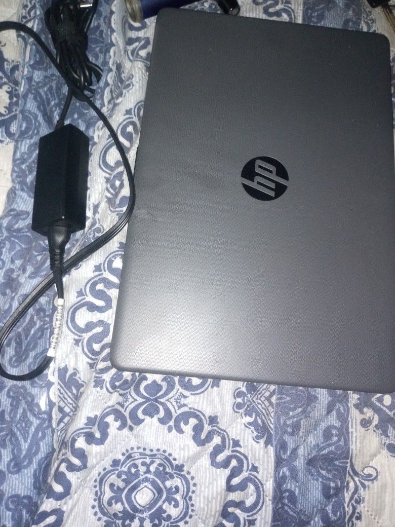 Laptop