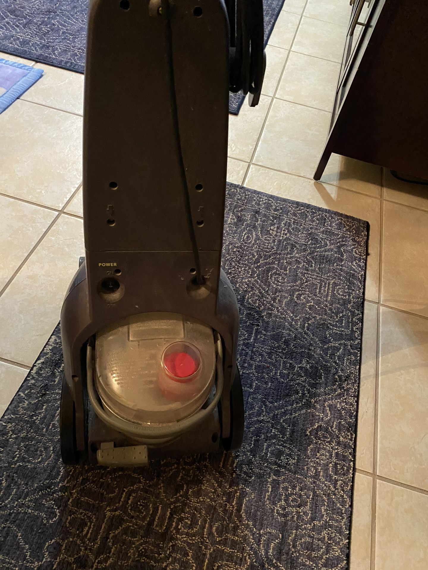 Bissel Vaccumm Cleaner And Shampooer
