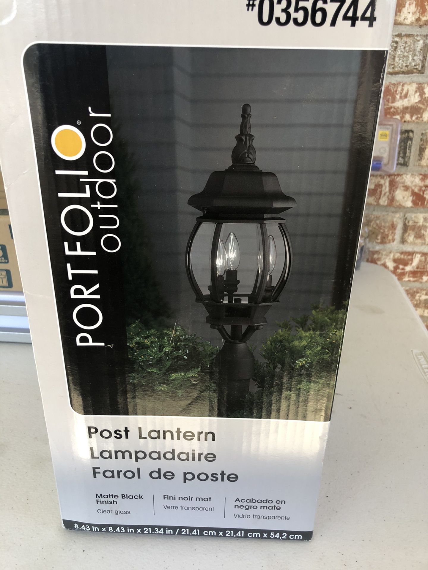 Portfolio post light/lantern
