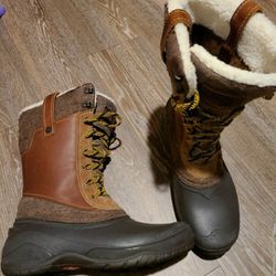 Women Snow Boots The North Face Size 11 Thumbnail
