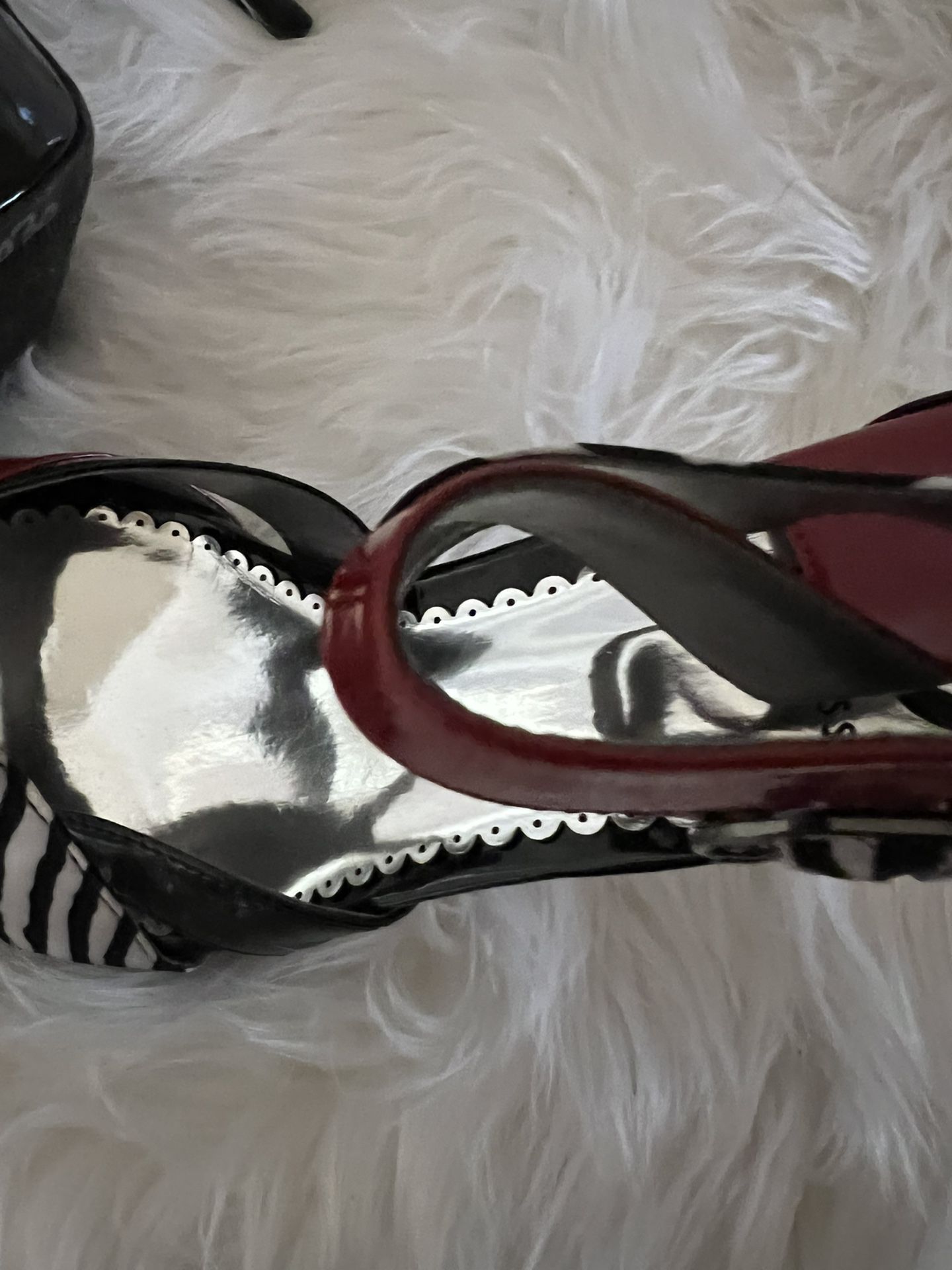 Guess Brand New Shoes  Size 10