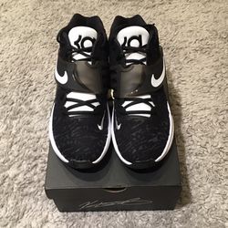 Nike KD14 TB Promo Black/White Men’s Basketball Shoes Sizes 10, 10.5, 11 DM5040-001 Thumbnail