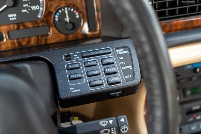 1990 Jaguar XJ Vanden Plas