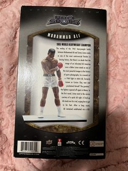 Muhammad Ali Action Figure Thumbnail
