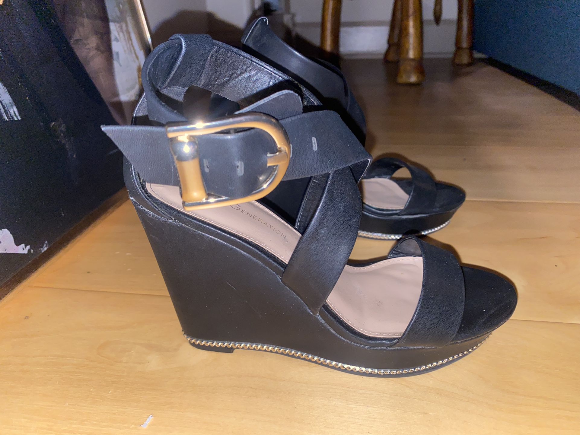 BCBG Generation Black Wedges With Silver Studs At The Bottom 