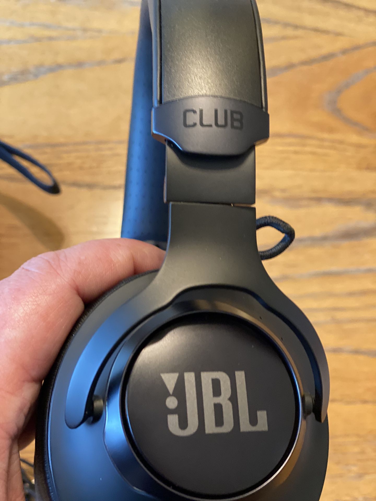 JBL - Club 950NC Wireless Noise Cancelling Over-the-Ear Headphones - Black