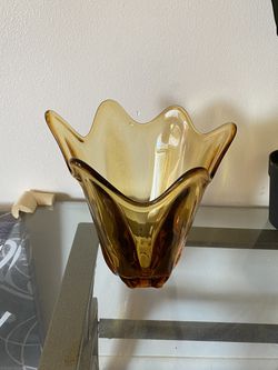 Vintage MCM Viking Glass Vase  Thumbnail