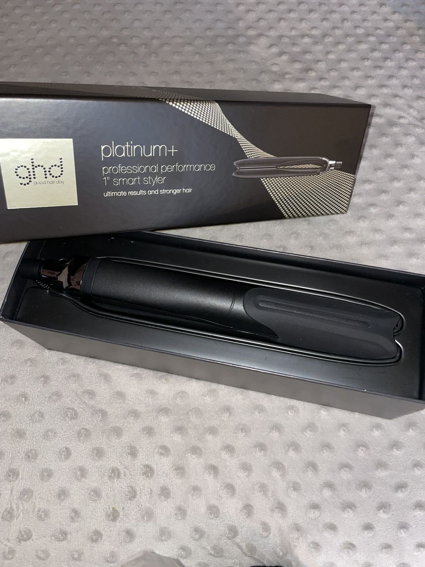 NEW GHD PLATINUM+ STYLER - 1" FLAT IRON