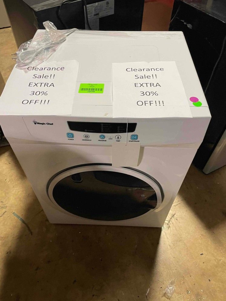 MAGIC CHEF MCSDRY35W Compact 3.5 cu. ft. Dryer for Sale in Houston, TX